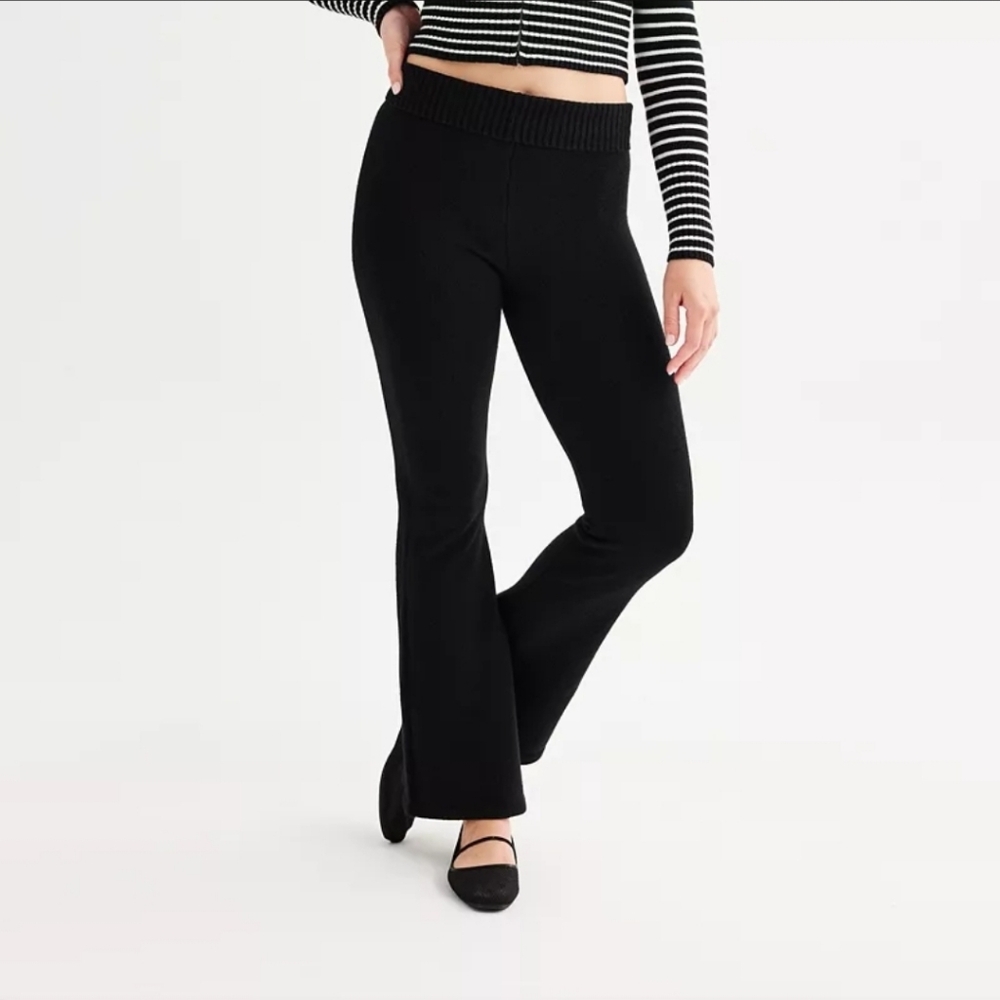 Harper & Ivy Black Fold Over Flare Sweater Pants